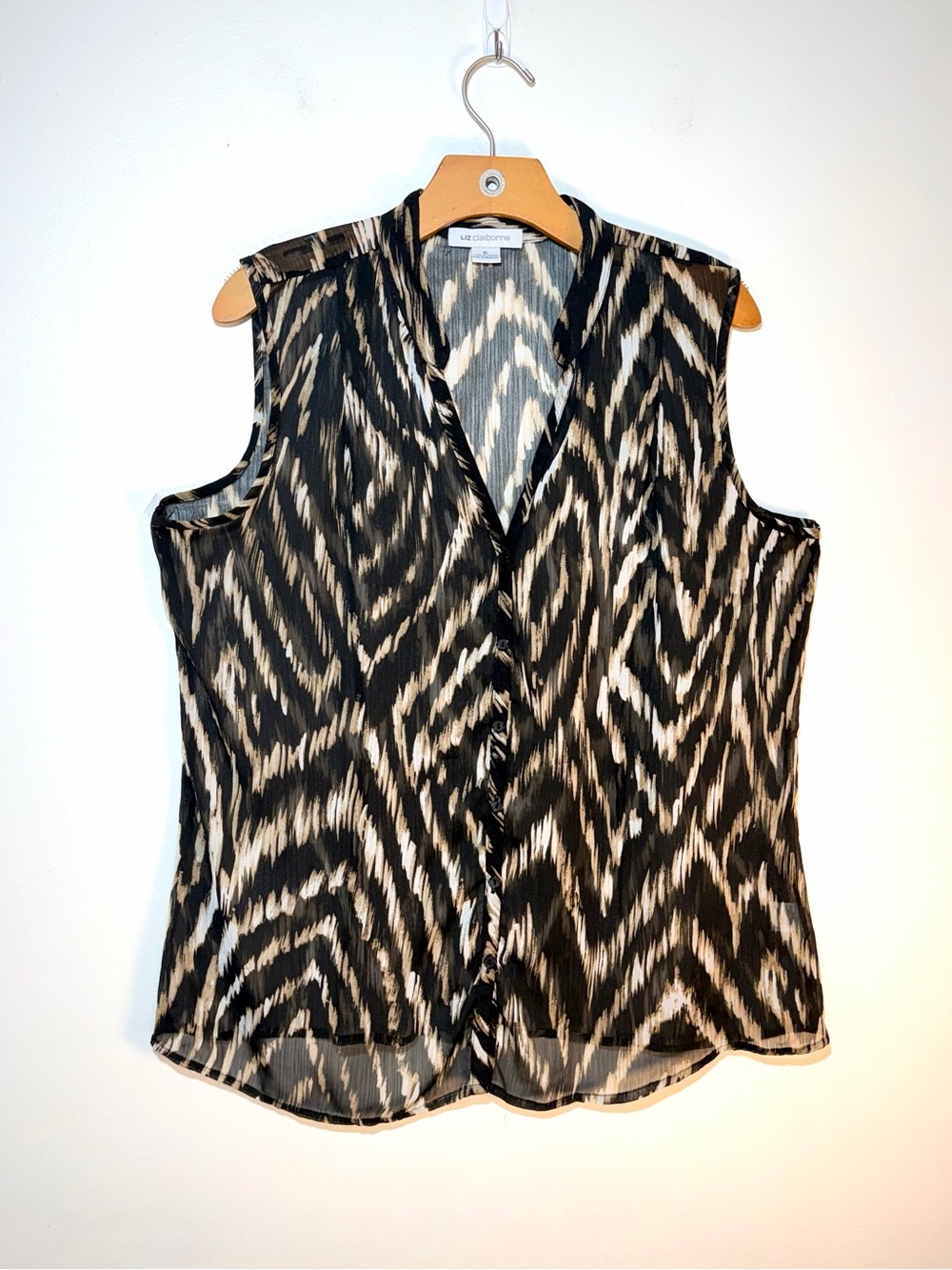 Liz Claiborne Black and Brown Sleeveless V-Neck Button Front Top